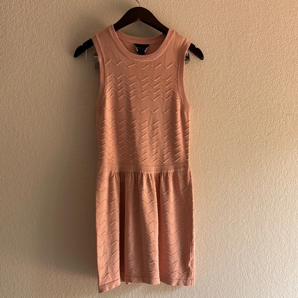 Romeo & Juliet Couture Pink Ribbed Sheath Mini Dress - Picture 5 of 5